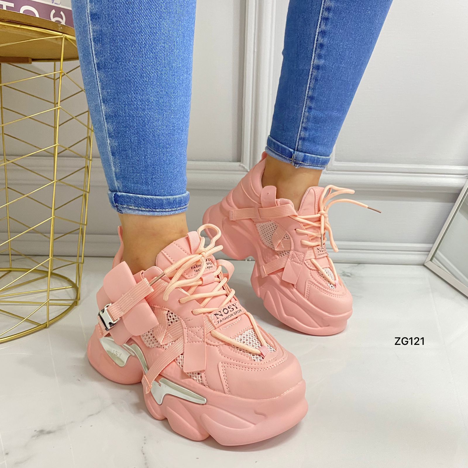 Tenis rosado detalle plateado suela 6cm X-17 C-2